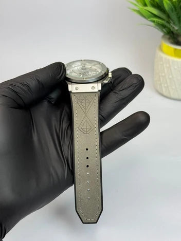 Hublot white scelton with gray strap